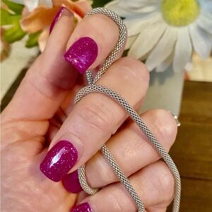 *SOLD* Silver Silver Necklace🌻